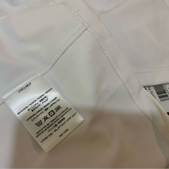 LIV Golf polo WOMEN'S SPORTY POLO NWT - Picture 9 of 11
